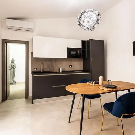 Holiday home Lior Centro Noto